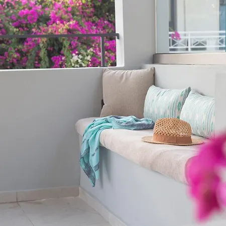 別荘 Antigoni's Seaside Lodge, A Retreat! レティムノ