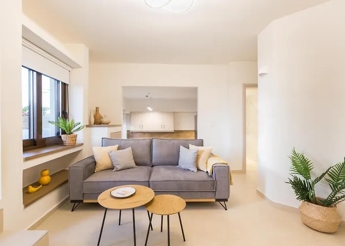 Holiday home Antigoni's Seaside Lodge, A Retreat! *